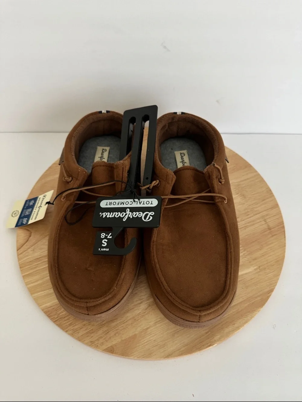Dearfoams Mens Memory Foam Slip-On Slippers